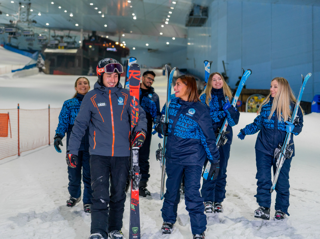 Adult-Ski-Lesson---1072x800